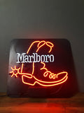 Eski Marlboro cam neon